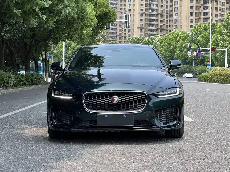 Jaguar XEL