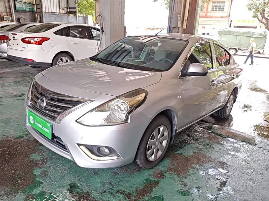 Nissan Sunny