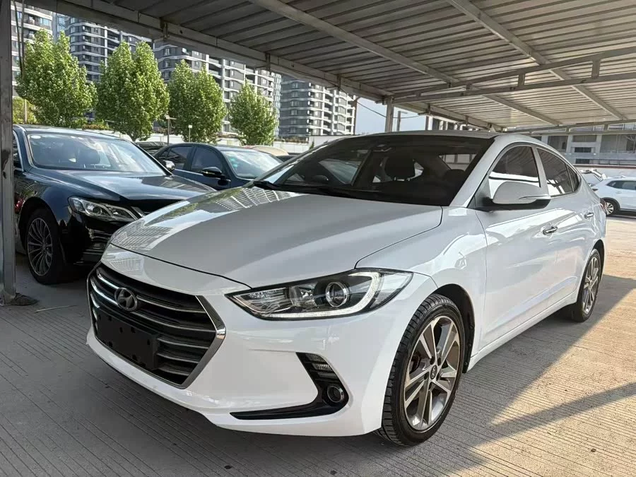 Hyundai elantra