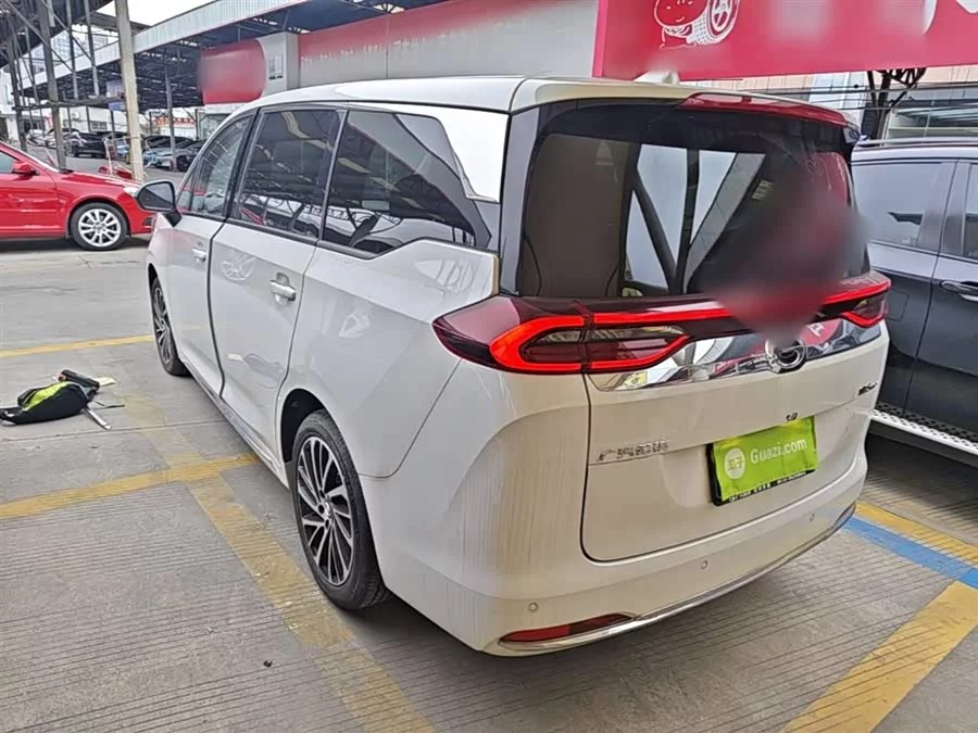 GAC Trumpchi M6