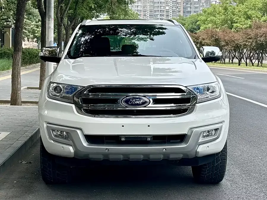 Ford Everest
