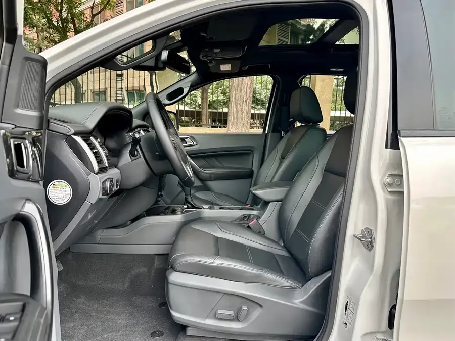 Ford Everest
