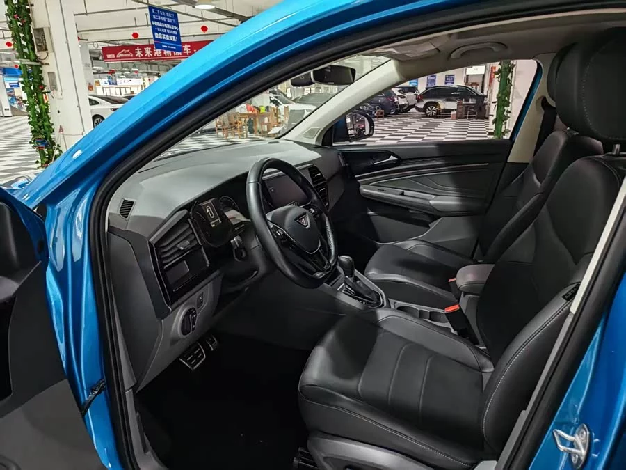 Jetta VS7