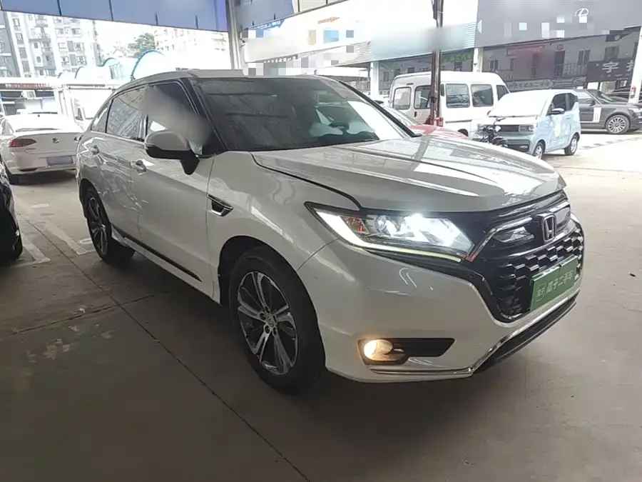 Honda UR-V