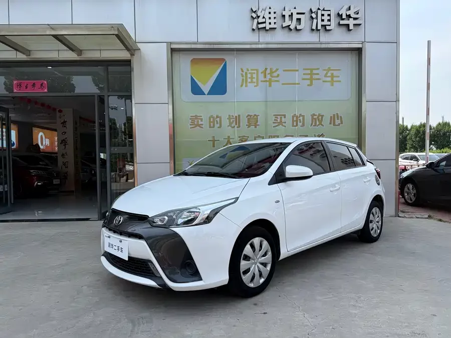 Toyota YARiS L