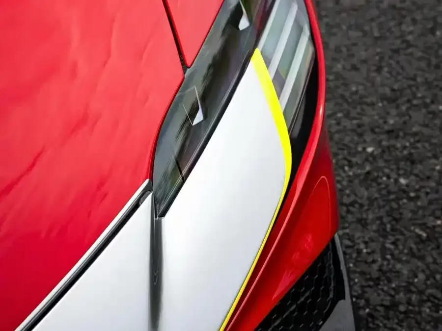 Ferrari SF90