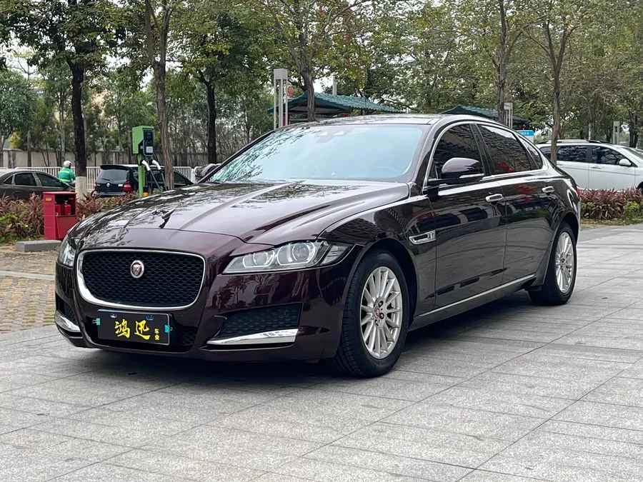 Jaguar XFL