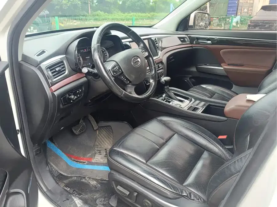 GAC Trumpchi GS8