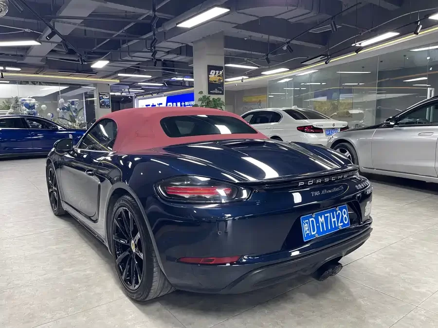 Porsche 718