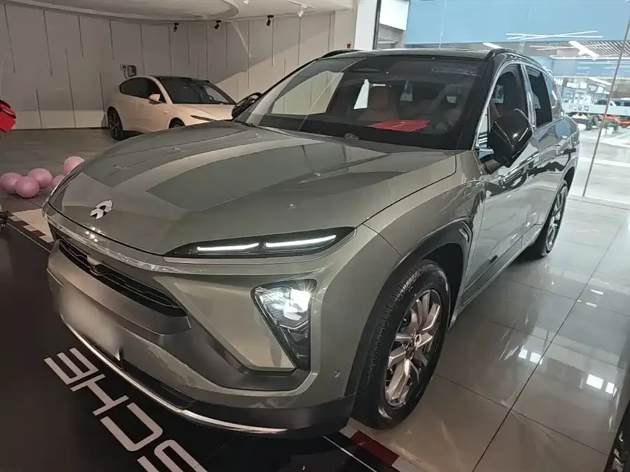 NIO ES6