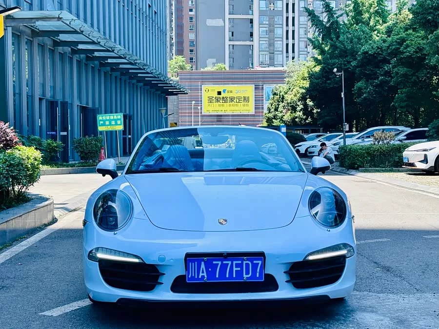 Porsche 911