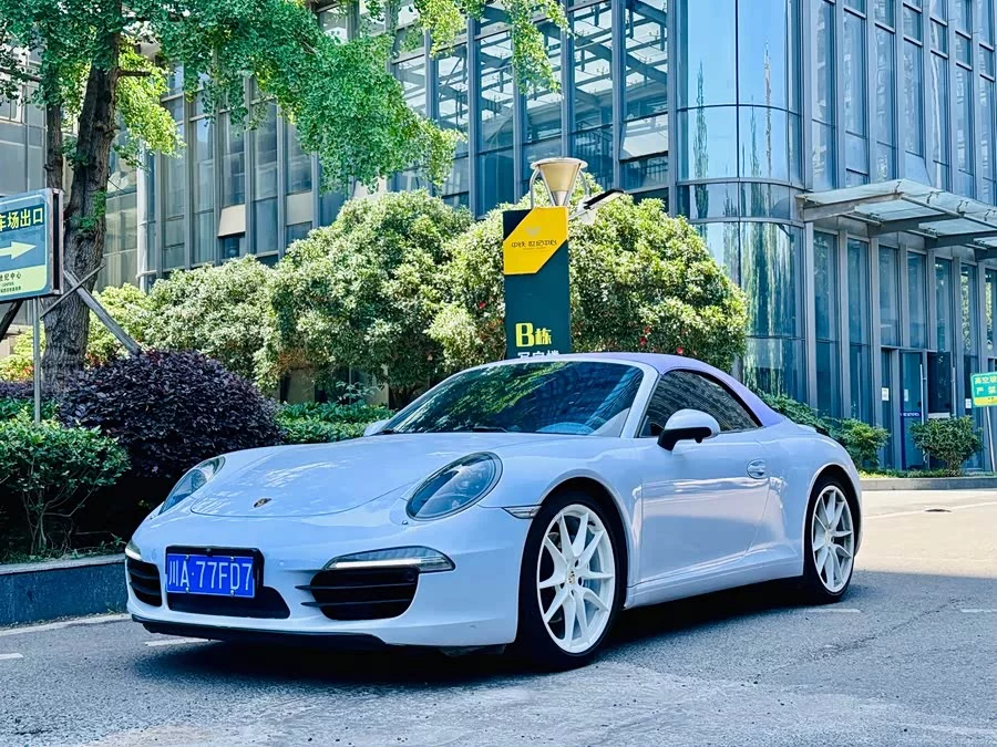 Porsche 911