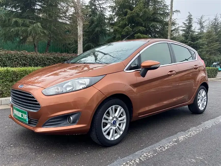 Ford Carnival