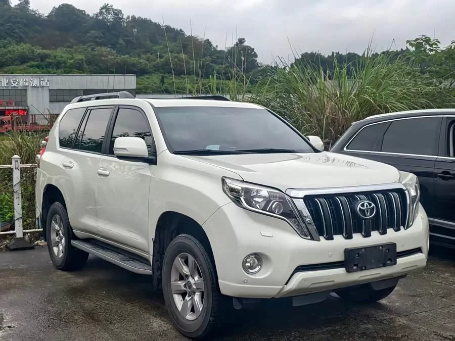 Toyota Prado
