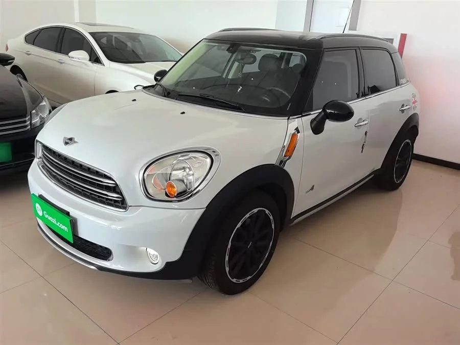 MINI COUNTRYMAN
