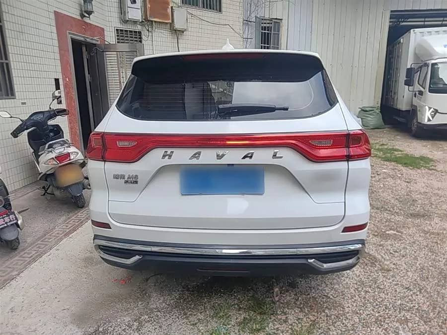 Haval M6