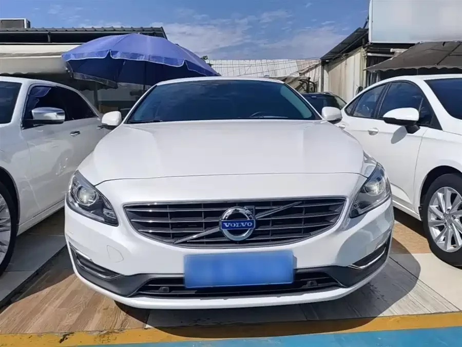 Volvo S60