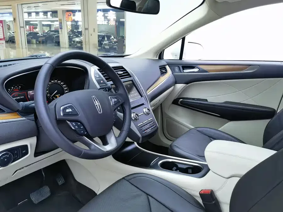 Lincoln MKC