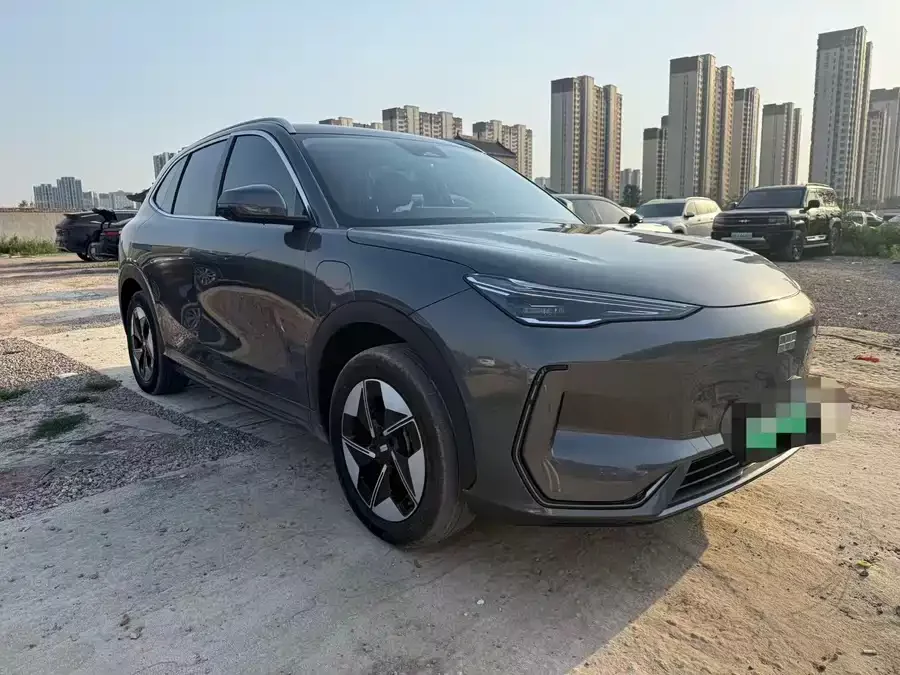 Geely Galaxy E5