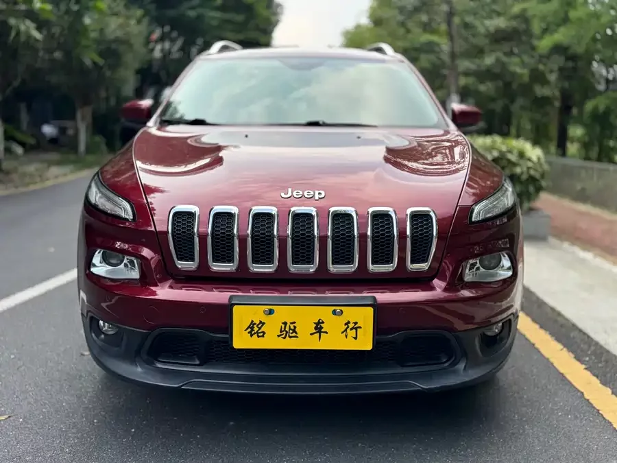Jeep Cherokee