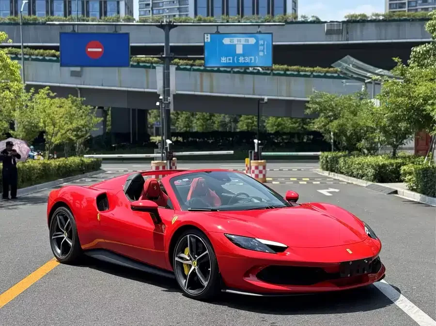 Ferrari 296
