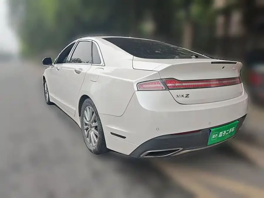 Lincoln MKZ