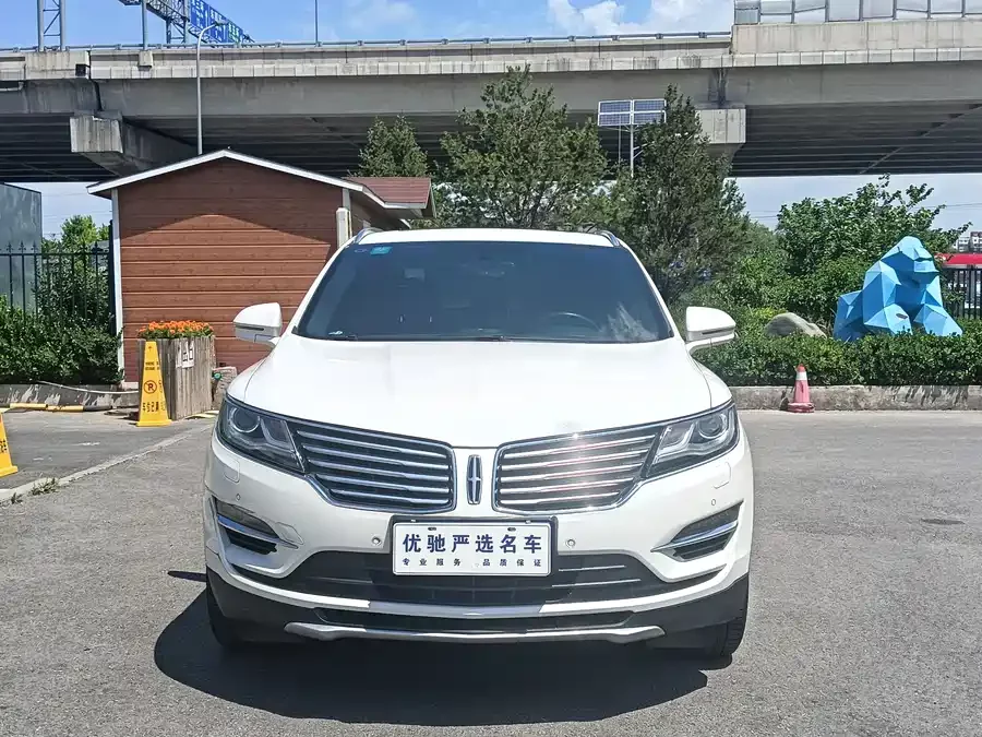 Lincoln MKC