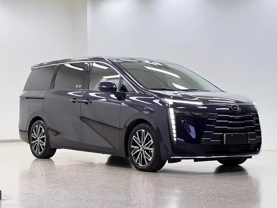GAC Trumpchi E8 PHEV