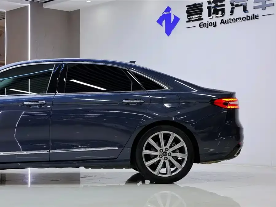 Ford Taurus