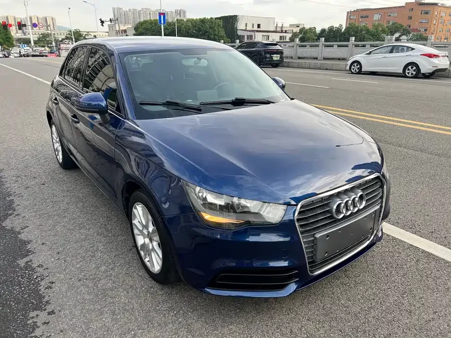 Audi A1