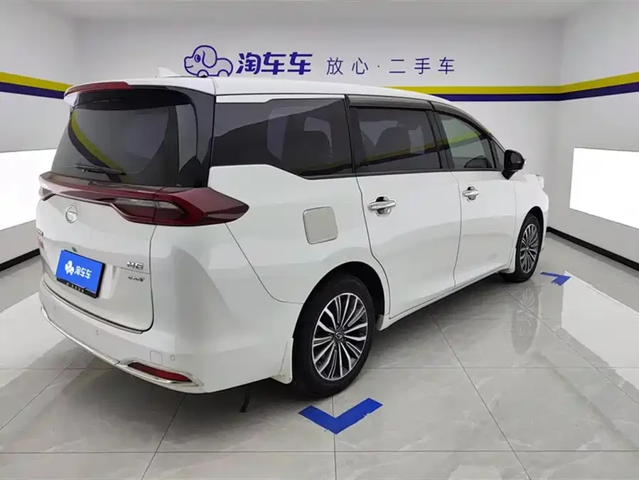 GAC Trumpchi M6
