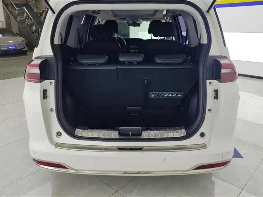 GAC Trumpchi M6