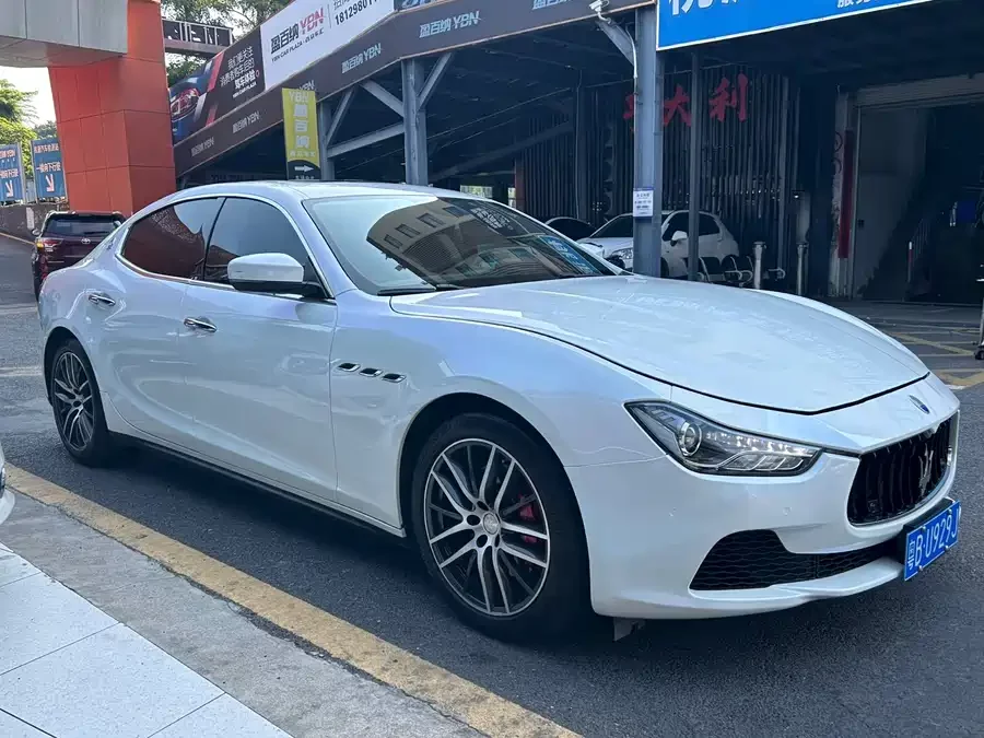 Maserati Ghibli