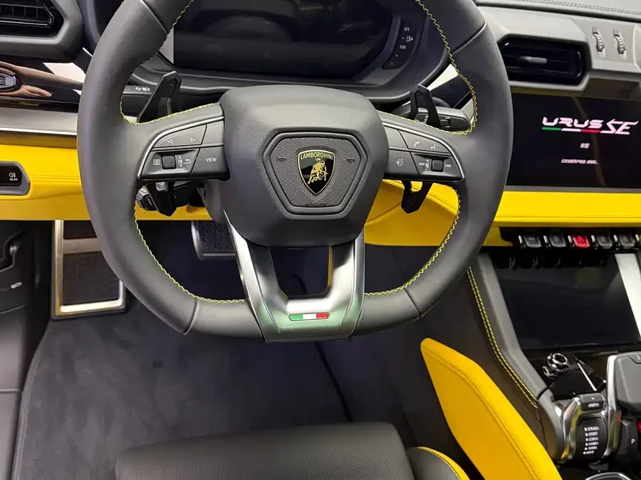 Lamborghini Urus SE
