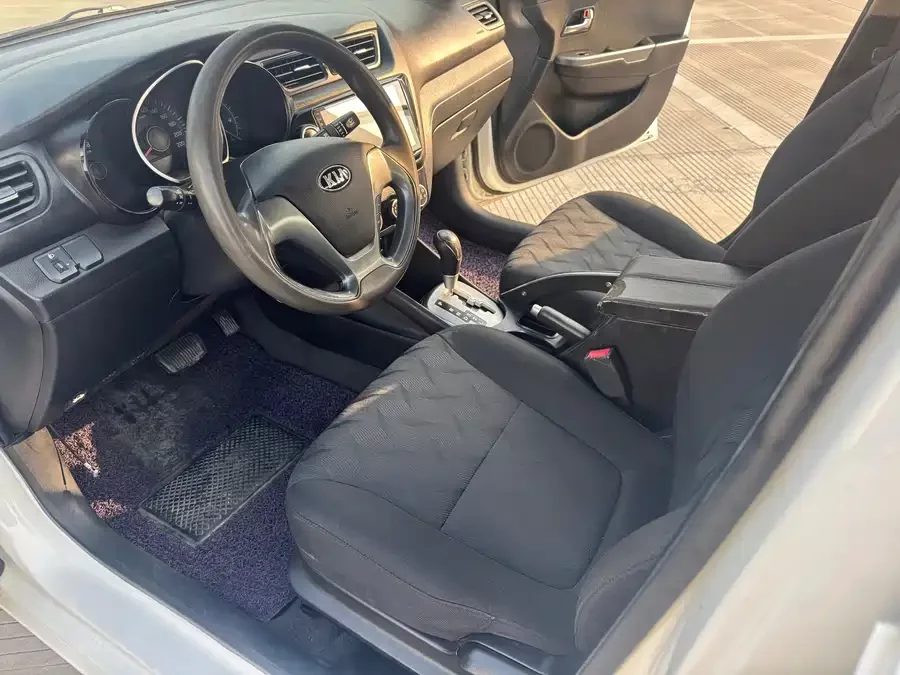 Kia K2