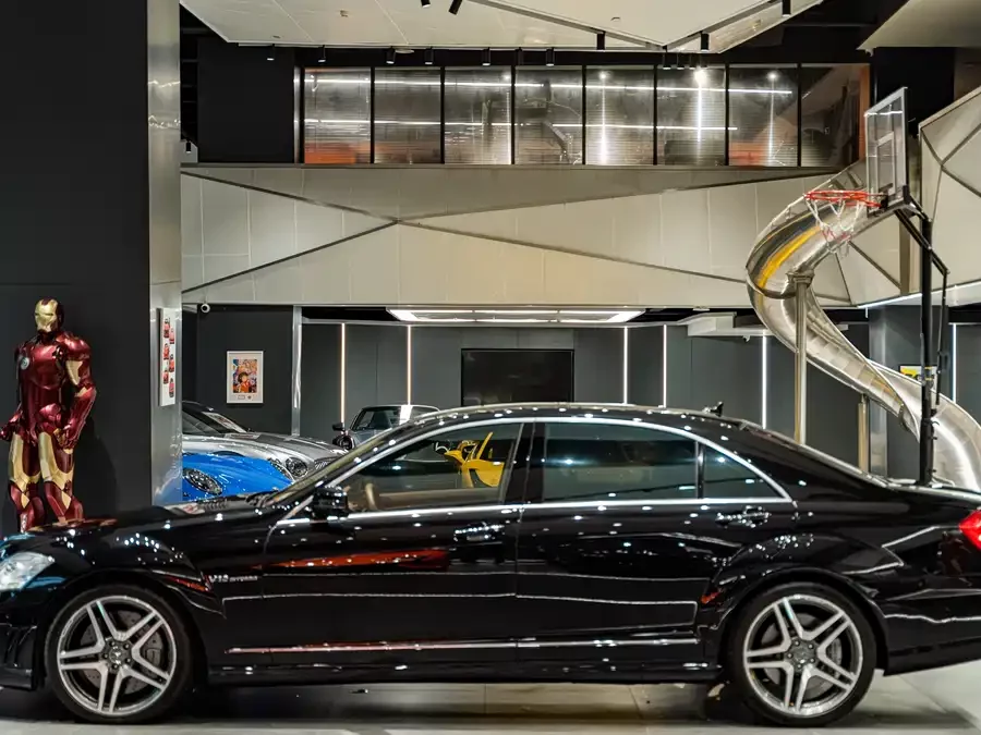 Mercedes Benz S-Class AMG