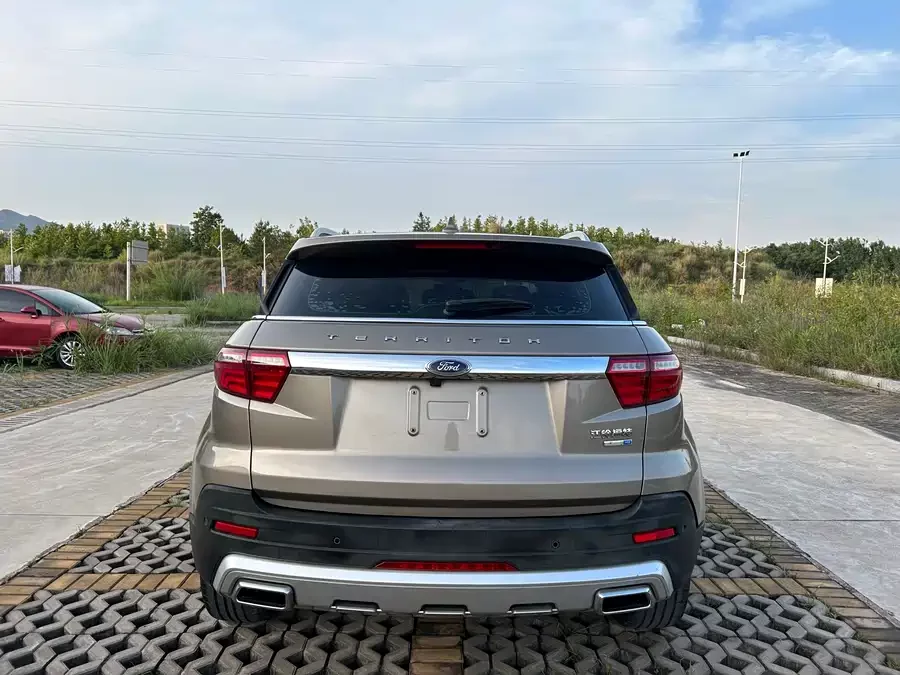 Ford Territory