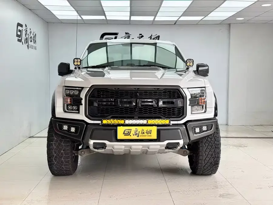 Ford F-150 Raptor