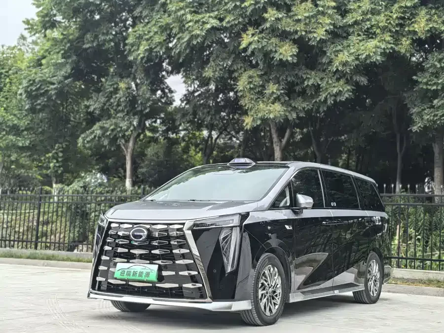 GAC Trumpchi M8