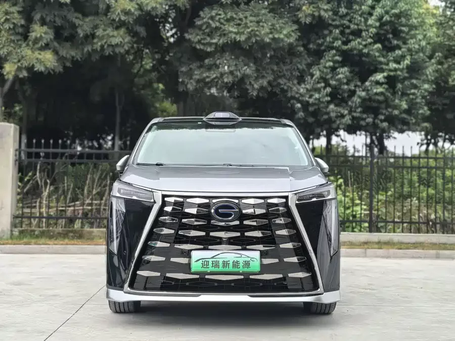 GAC Trumpchi M8