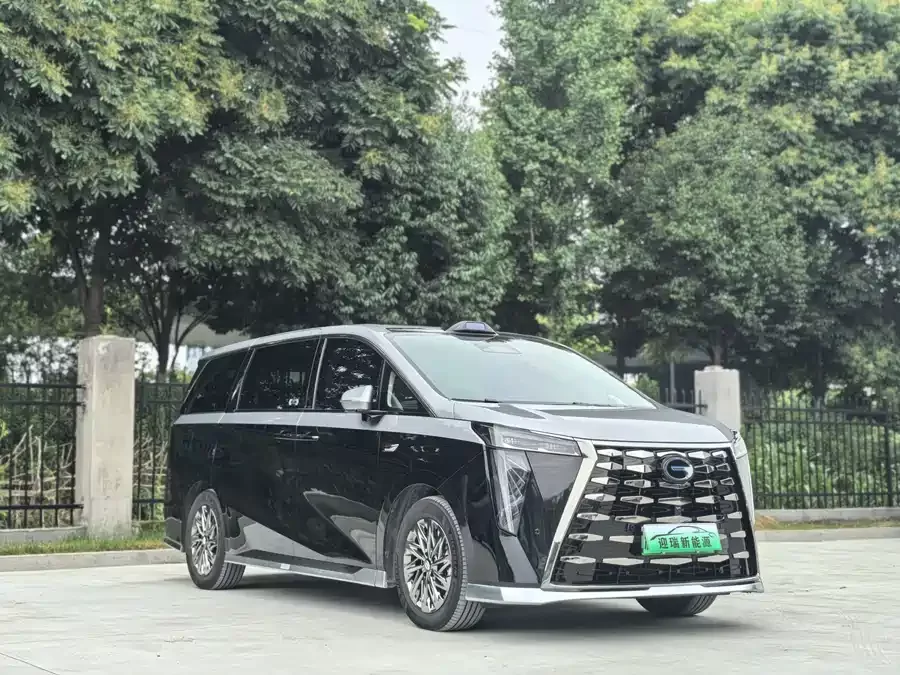 GAC Trumpchi M8