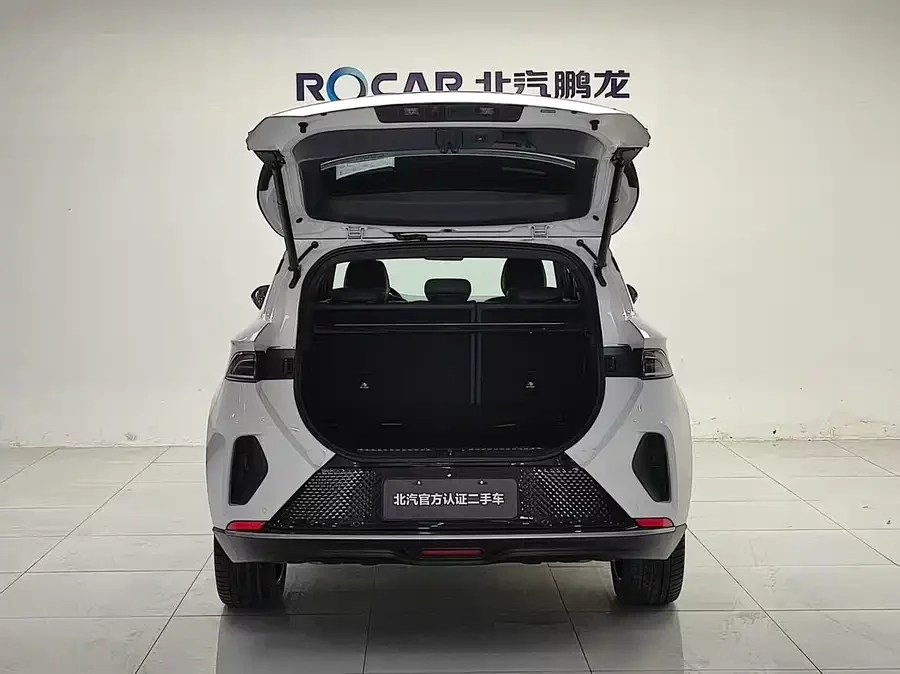 ARCFOX Alpha T