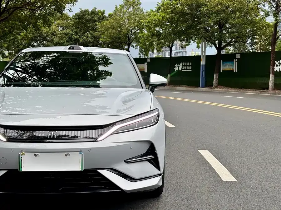 BYD Song L EV