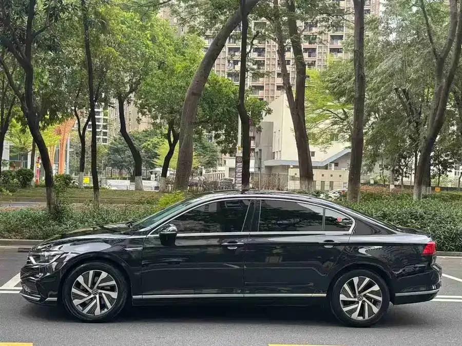 Volkswagen Magotan PHEV