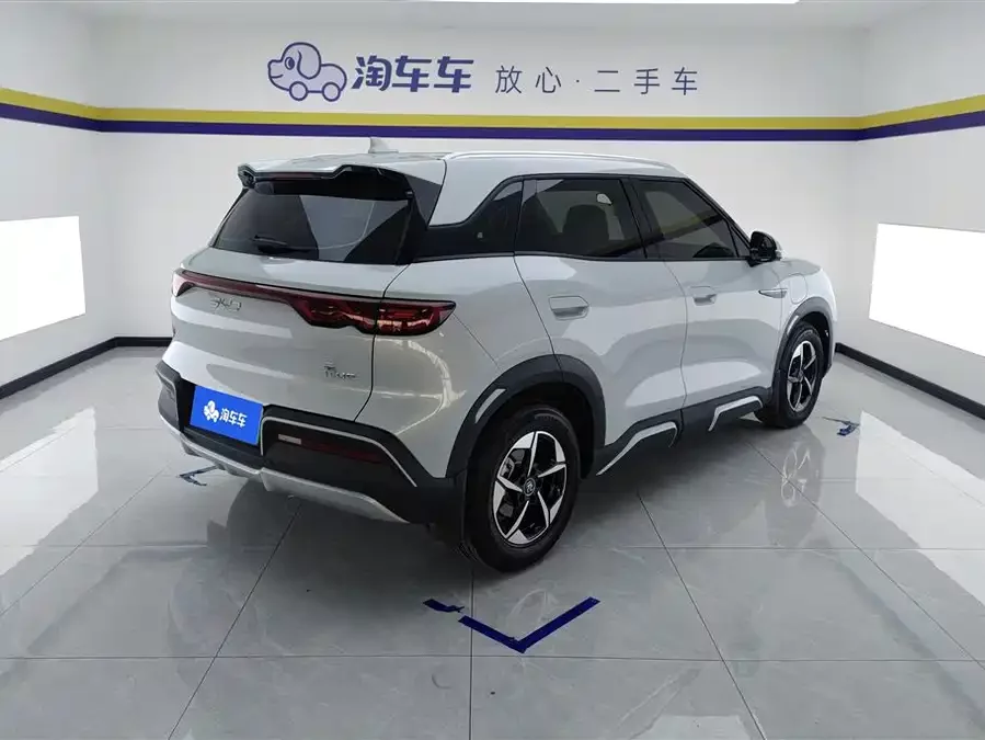 BYD Yuan UP