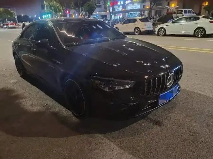 Mercedes Benz CLA AMG