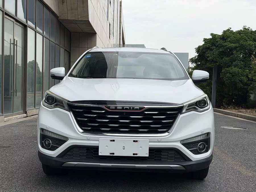 FAW Senya R9