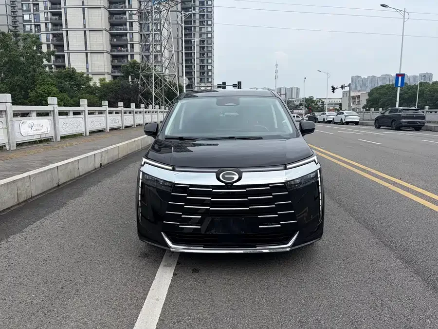 GAC Trumpchi E8 PHEV