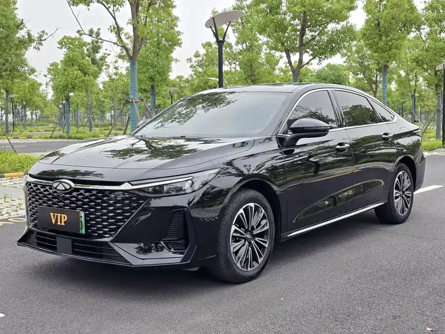 Chery Fengyun A8