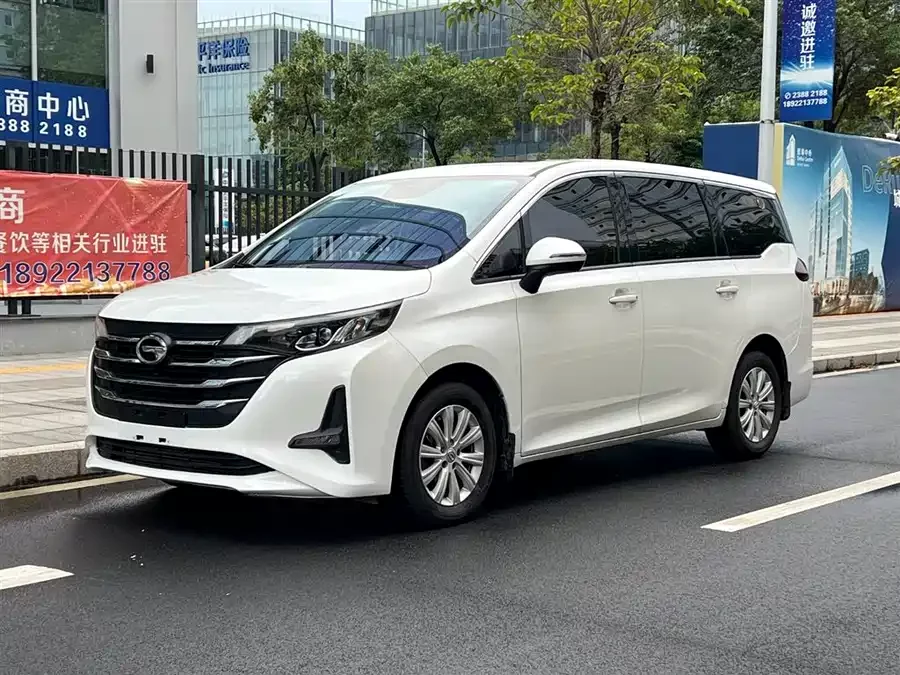 GAC Trumpchi M6